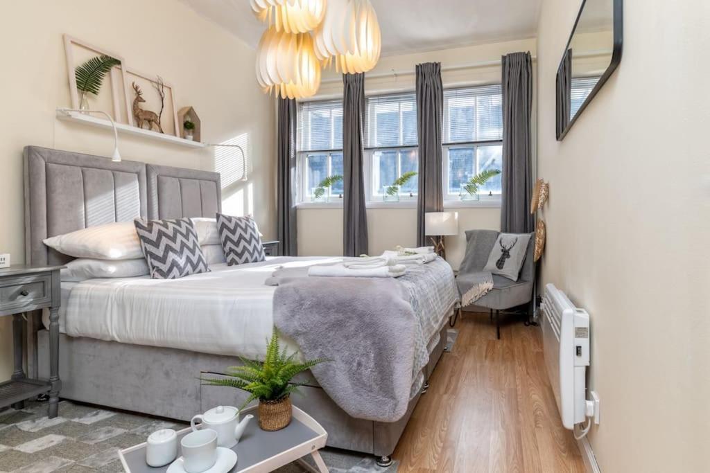 Silver Stone Suite - In The Heart Of Aberdeen Esterno foto
