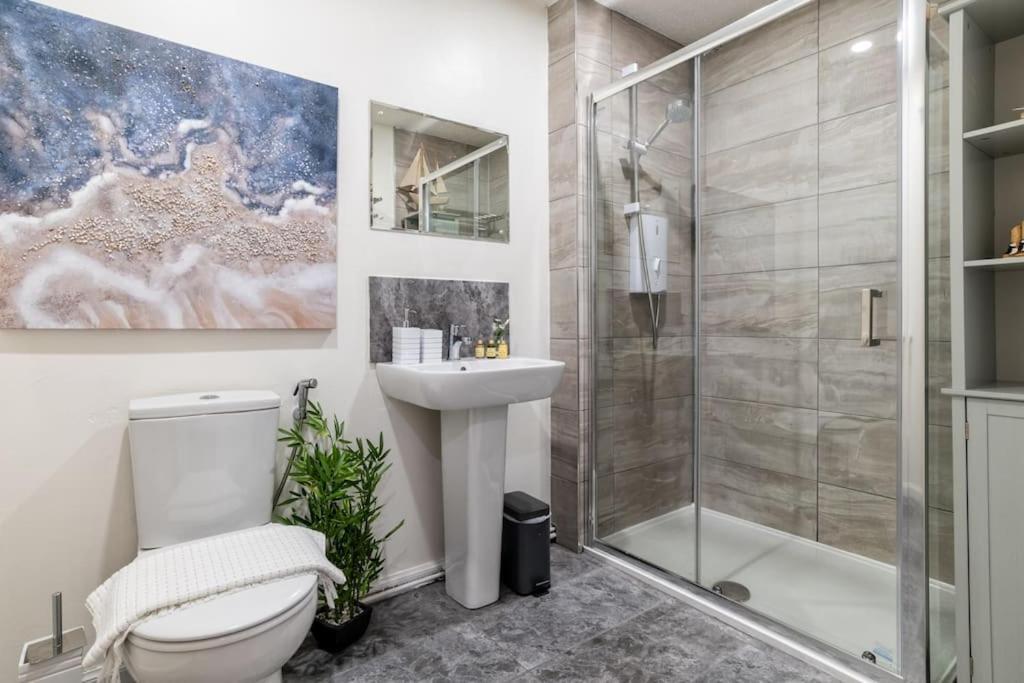 Silver Stone Suite - In The Heart Of Aberdeen Esterno foto